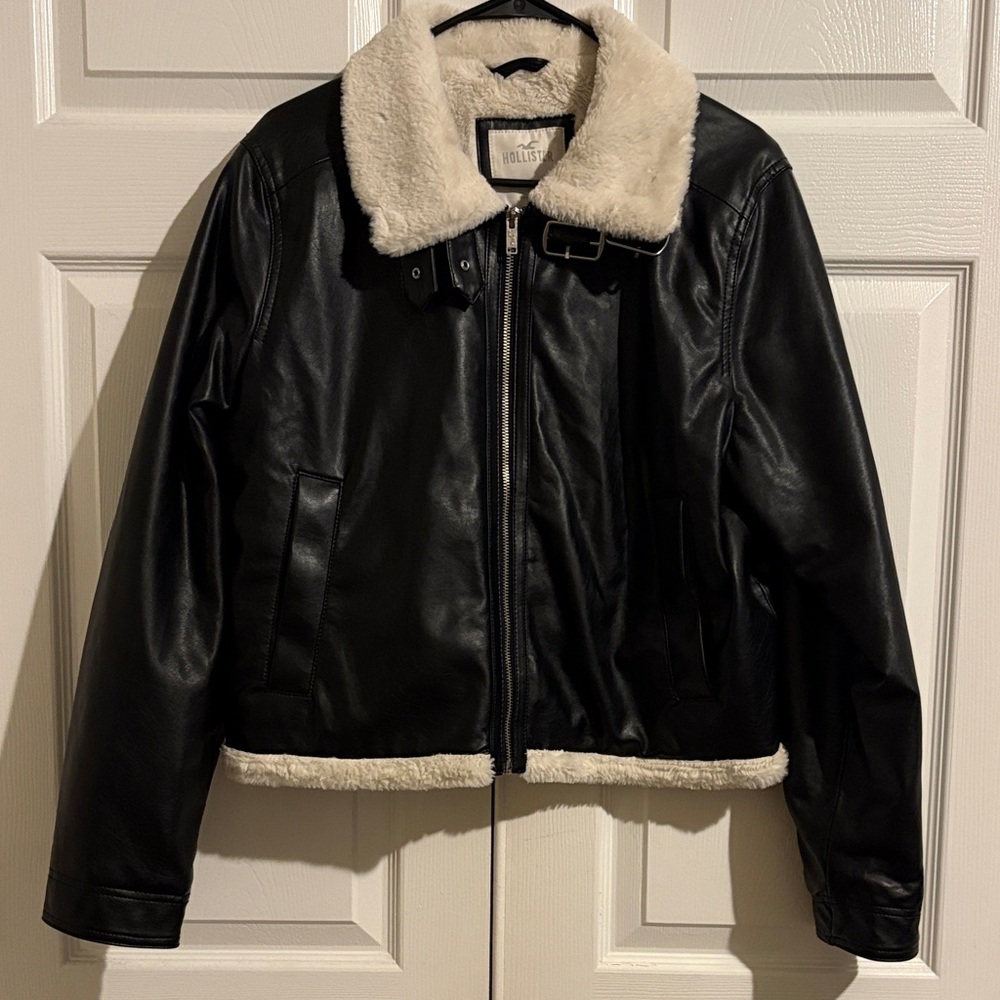 Hollister Black Leather Jacket with Cream Faux Fur Collar